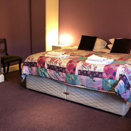 Circles Guest House Pewsey Bagian luar foto