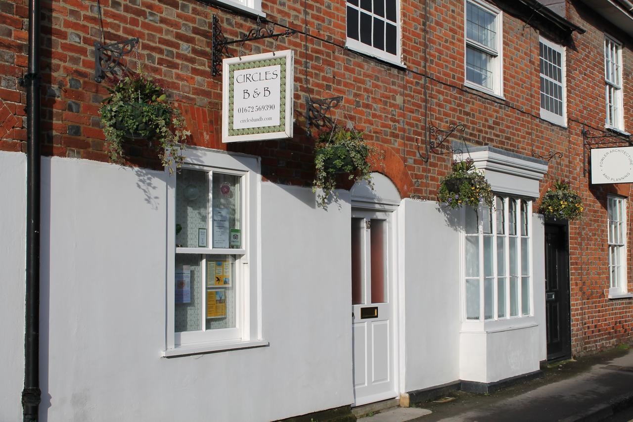Circles Guest House Pewsey Bagian luar foto